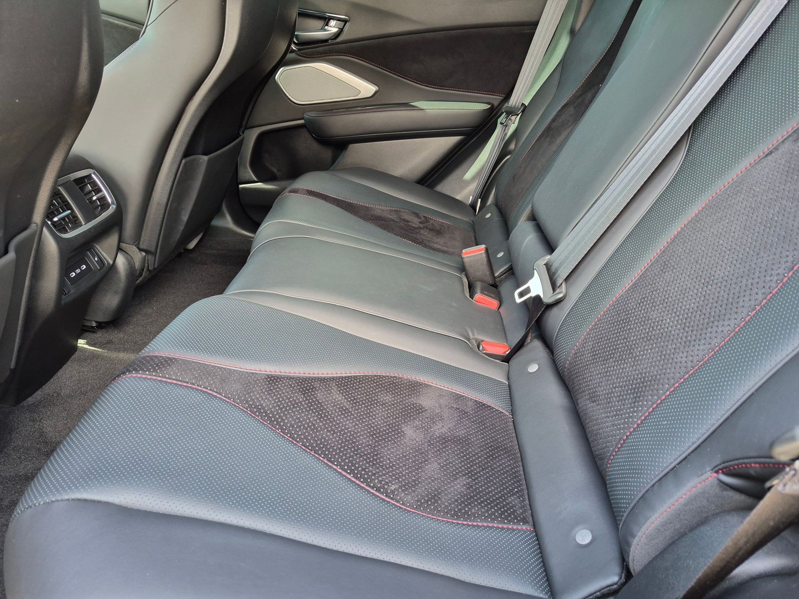 2024 Acura RDX A-Spec w/ Advance Package - Photo 17