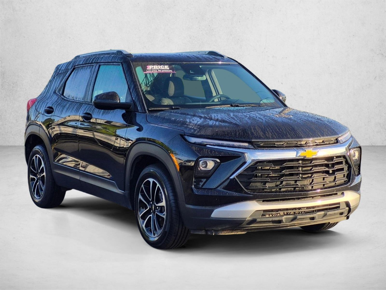 Used 2025 Chevrolet Trailblazer LT SUV