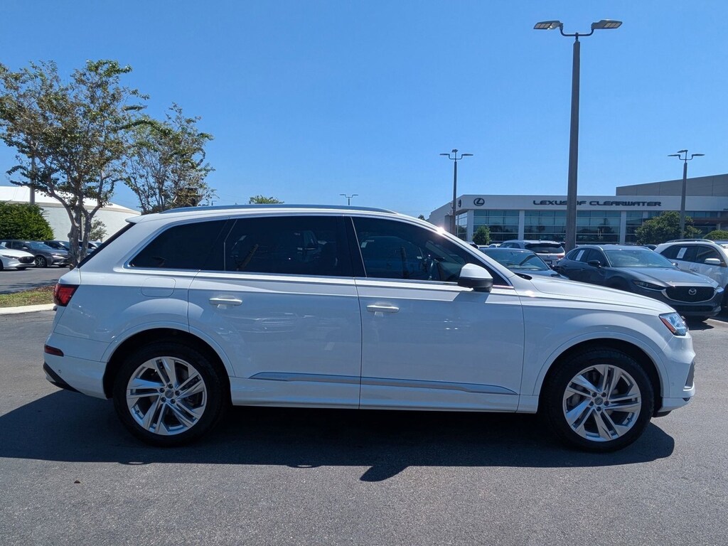 Used 2021 Audi Q7 Premium SUV