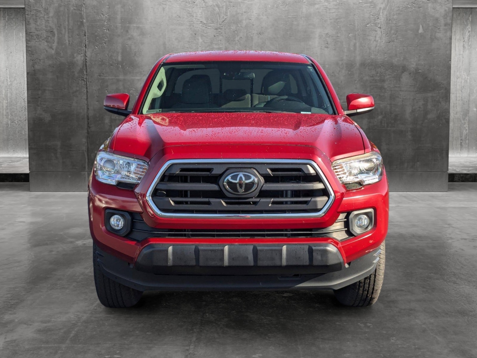Used 2019 Toyota Tacoma SR5 with VIN 5TFAX5GN4KX157264 for sale in Sanford, FL
