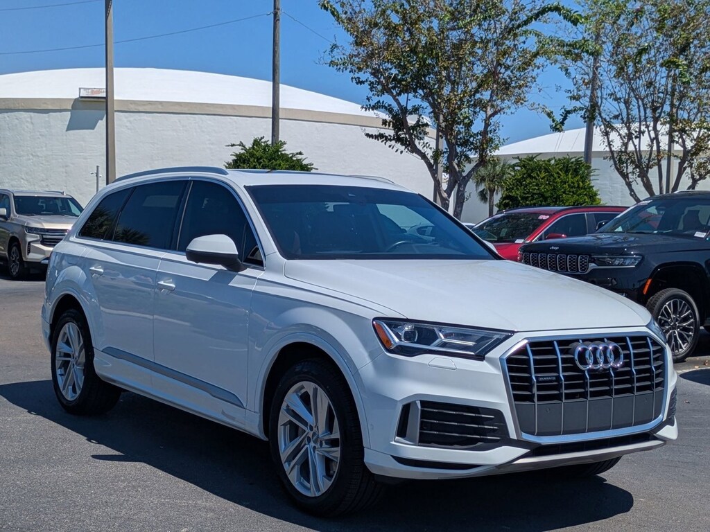 Used 2021 Audi Q7 Premium SUV