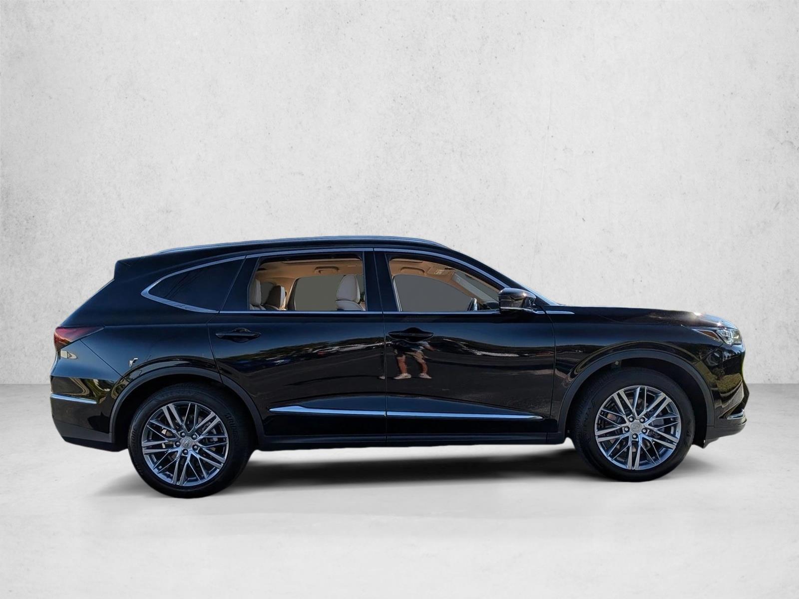 2023 Acura MDX SH-AWD Advance photo 4