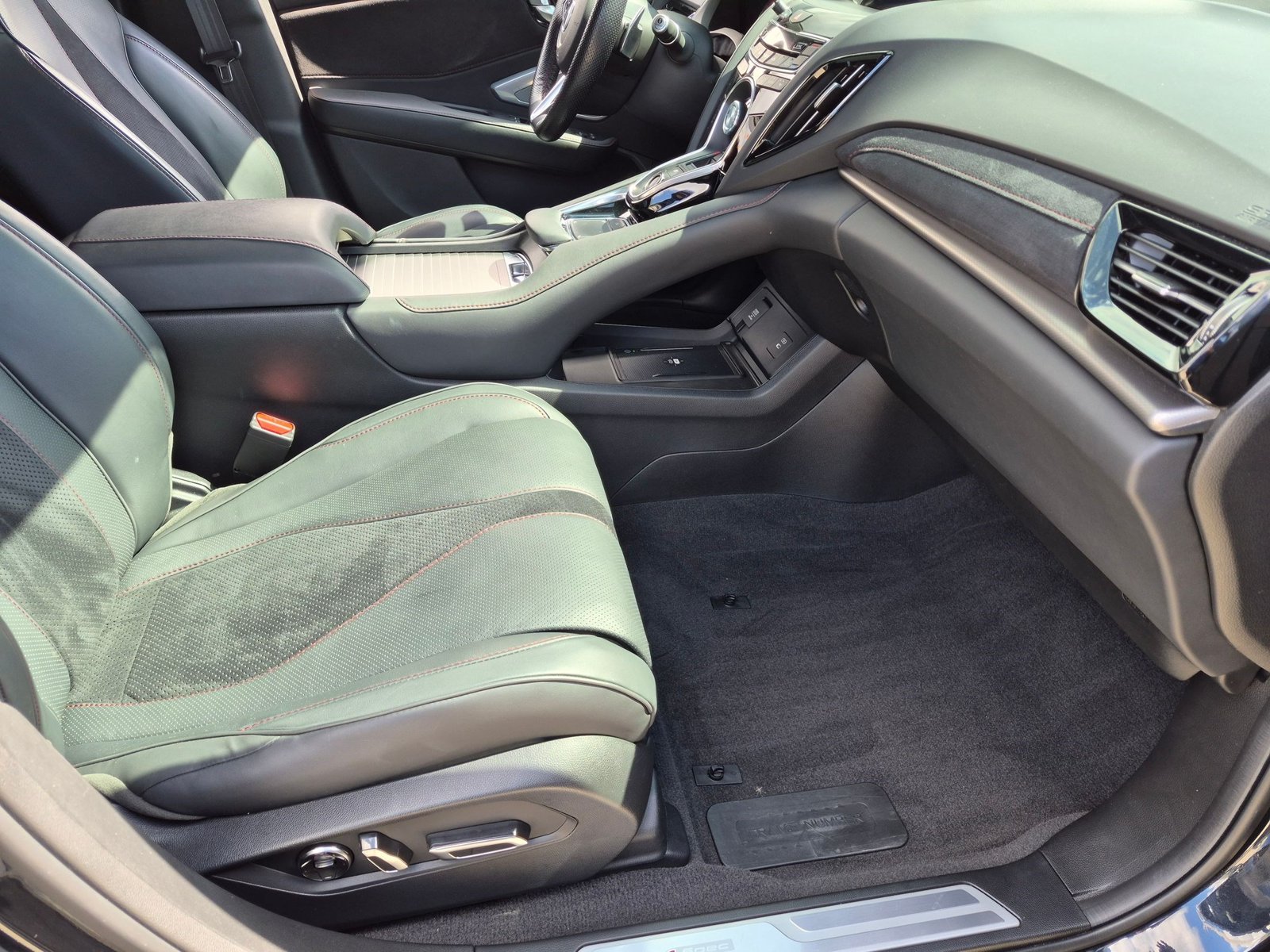 2024 Acura RDX A-Spec w/ Advance Package - Photo 19