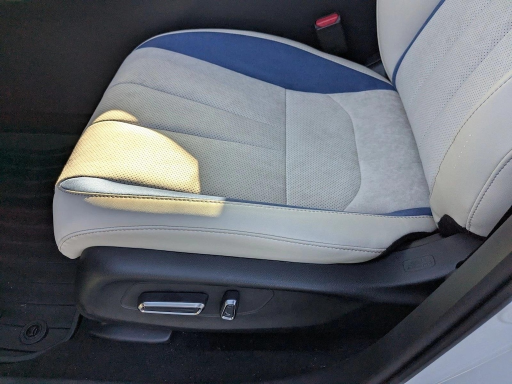 Used 2025 Acura ADX w/A-Spec Package SUV