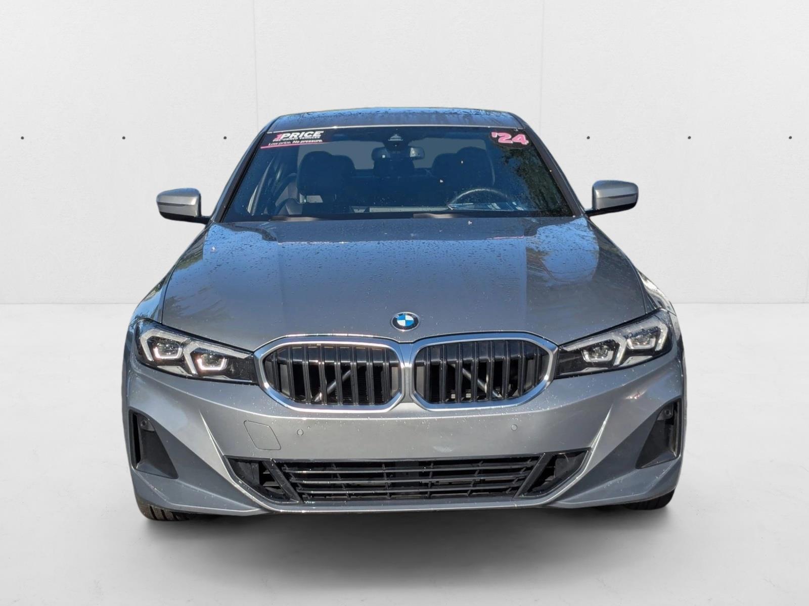 2024 Bmw 330i Sedan photo 2