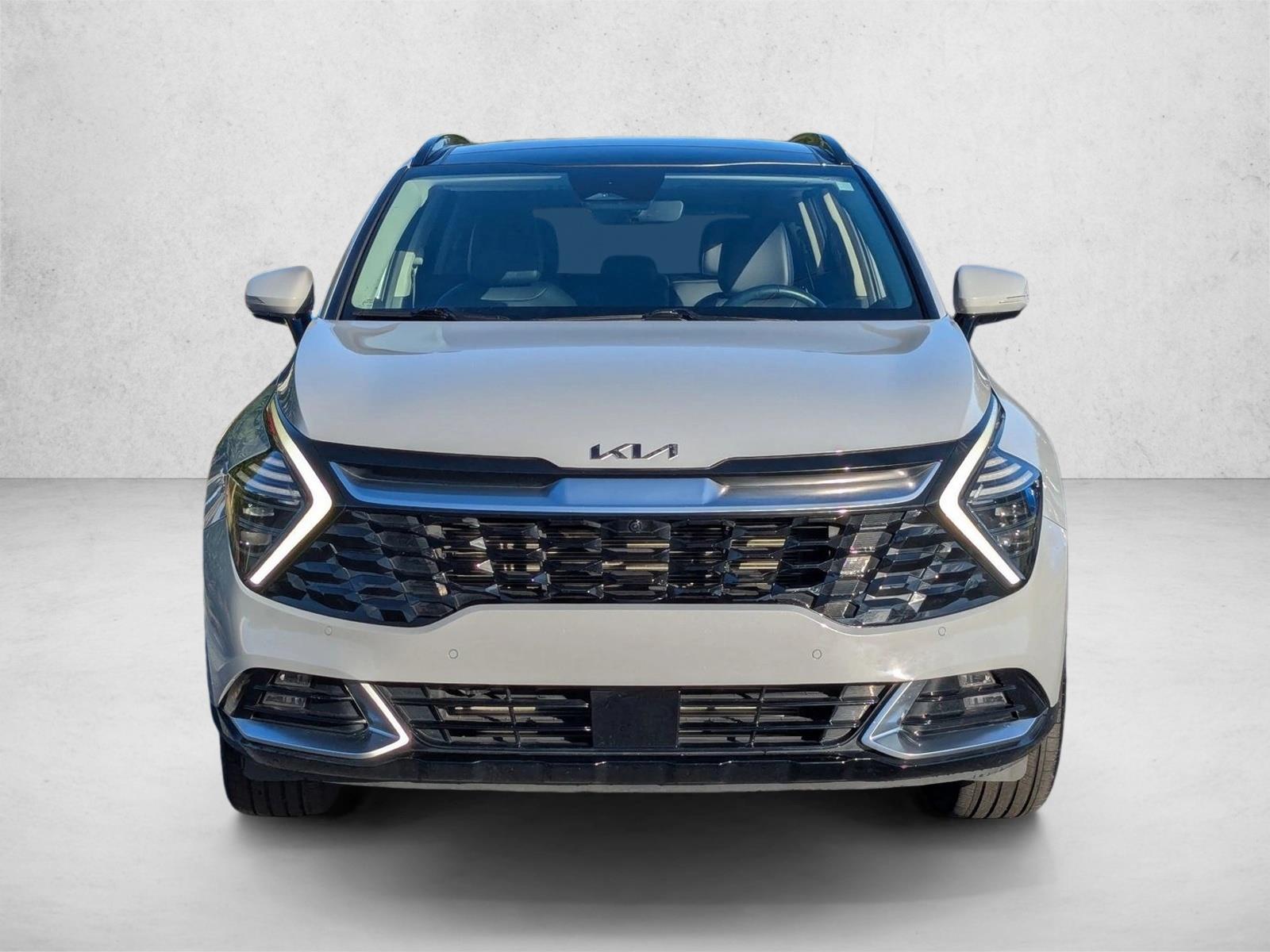 2023 Kia Sportage photo 2