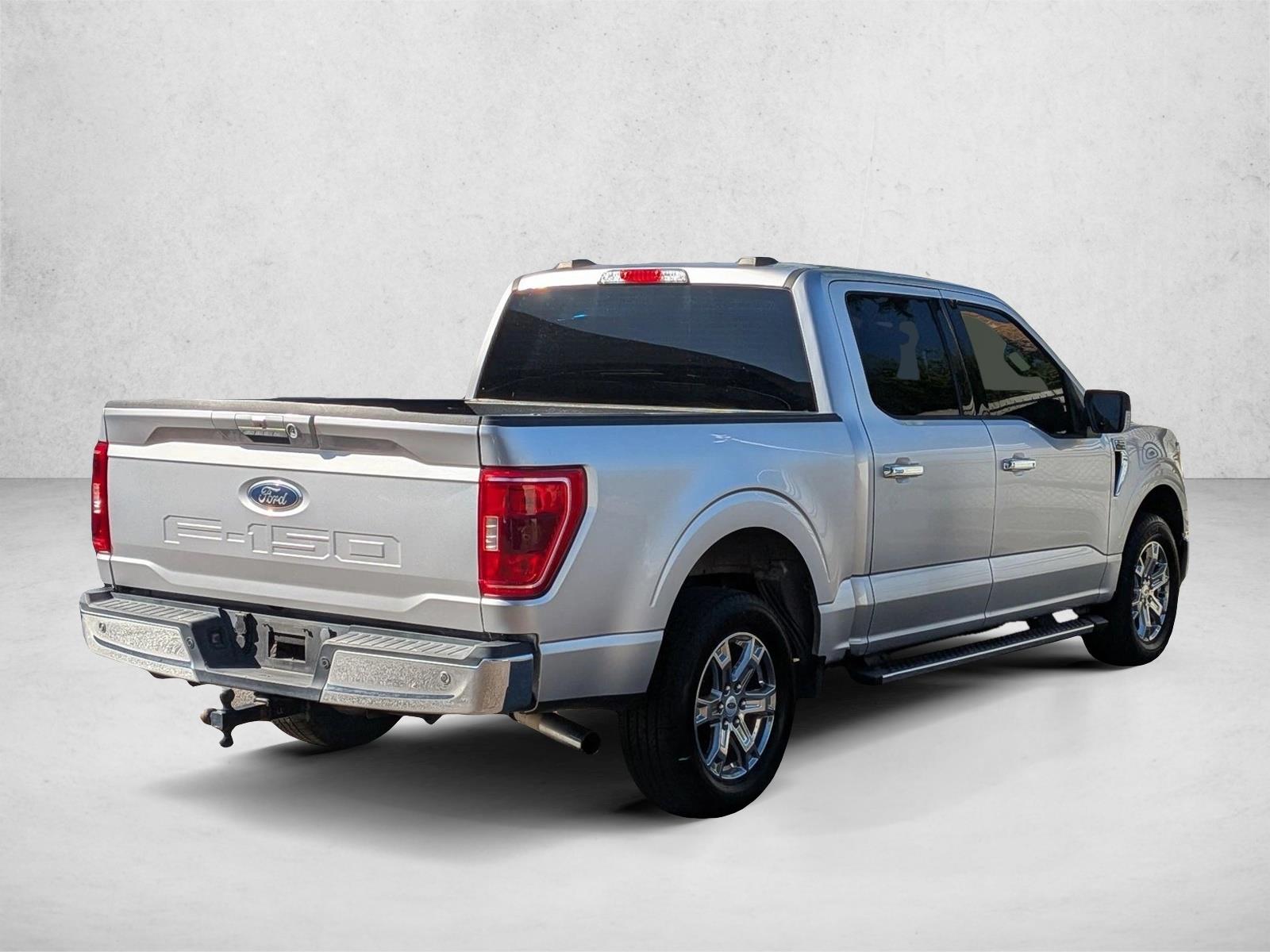 2021 Ford F-150 XLT photo 4