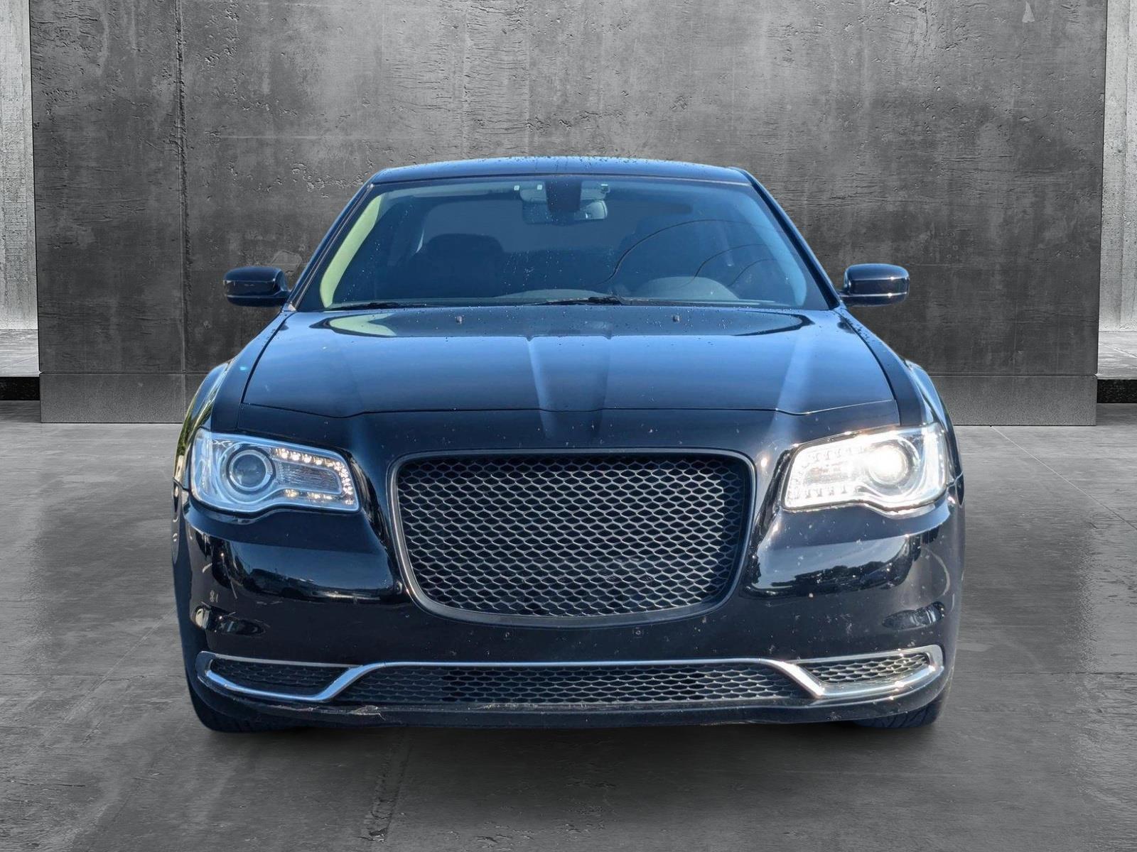 Used 2018 Chrysler 300 Touring with VIN 2C3CCARG4JH324838 for sale in Sanford, FL
