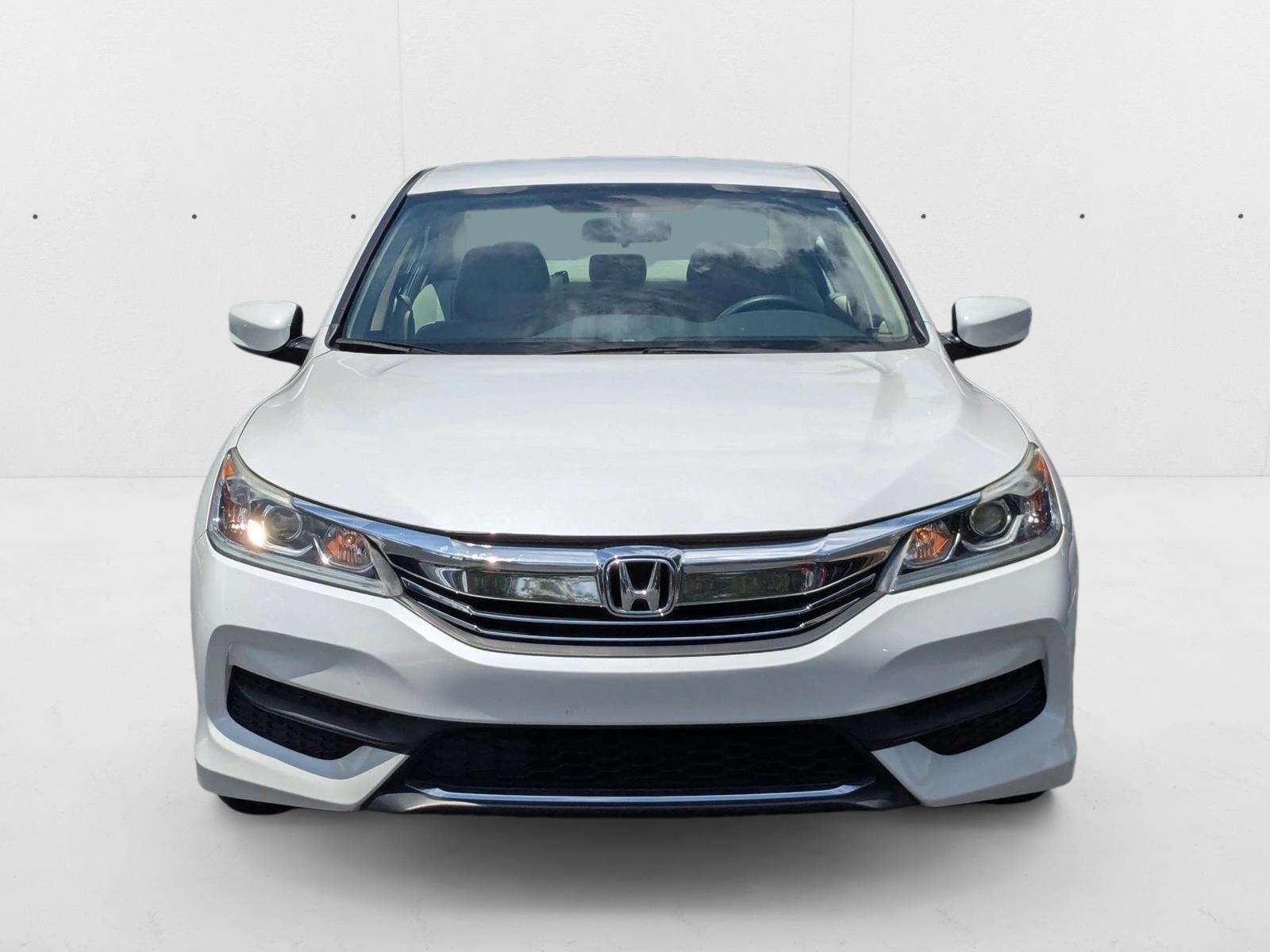2016 Honda Accord LX photo 2