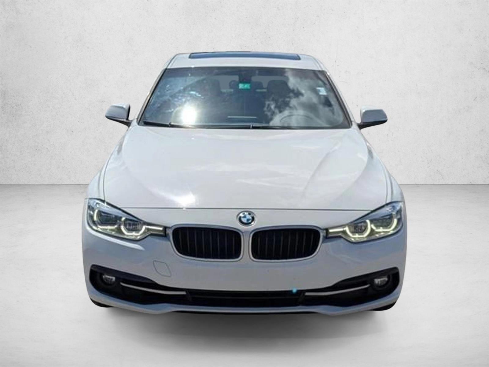 2018 Bmw 330i Sedan photo 2