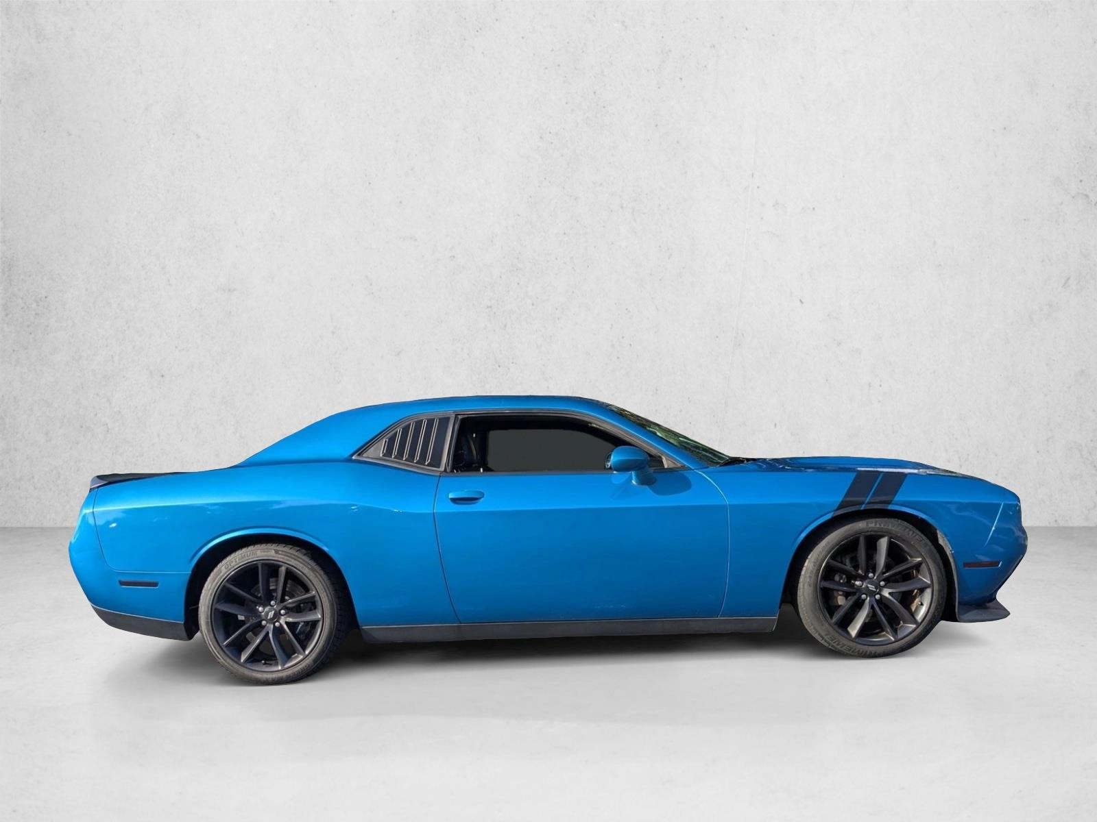 2021 Dodge Challenger GT photo 4