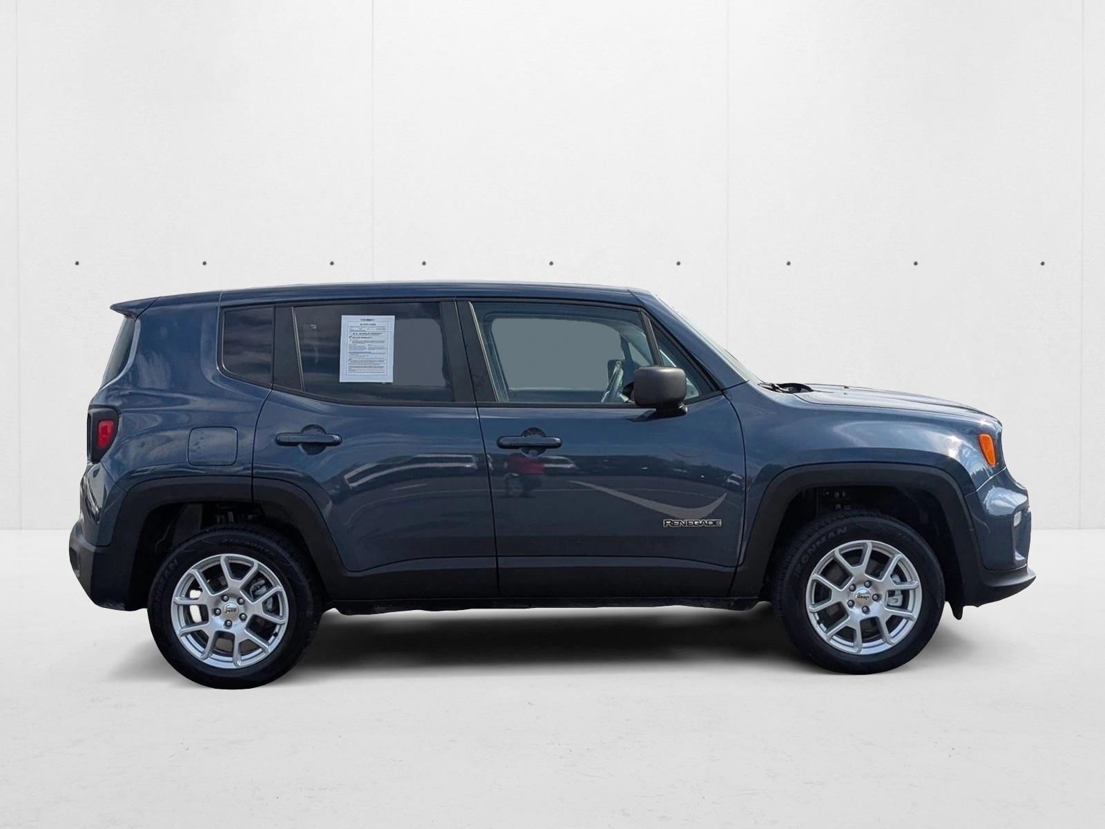 2023 Jeep Renegade Latitude Upland photo 4