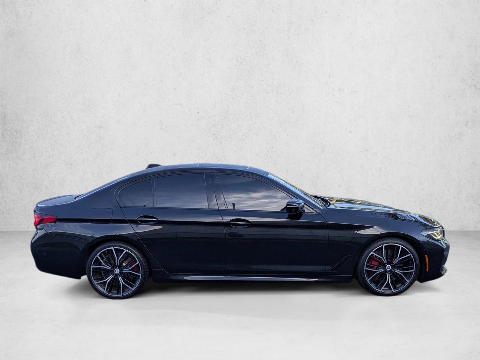 2023 Bmw M550i xDrive Sedan photo 4