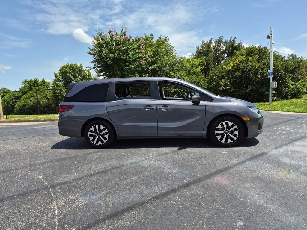 Used 2025 Honda Odyssey EX-L Van