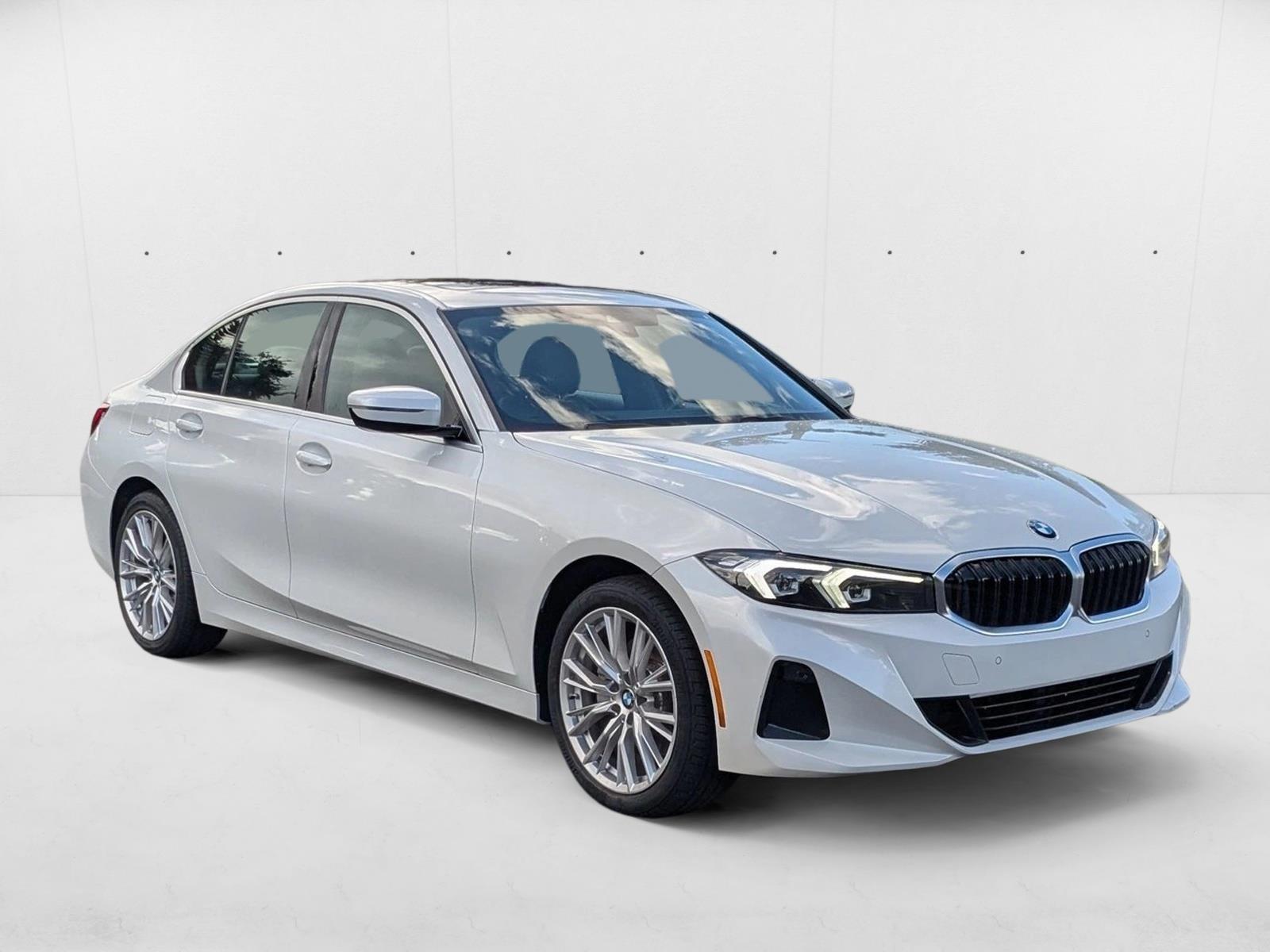 2024 Bmw 330i Sedan photo 3