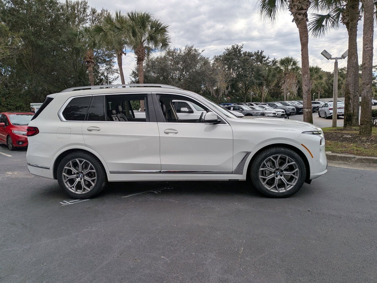 2023 Bmw X7 xDrive40i photo 3