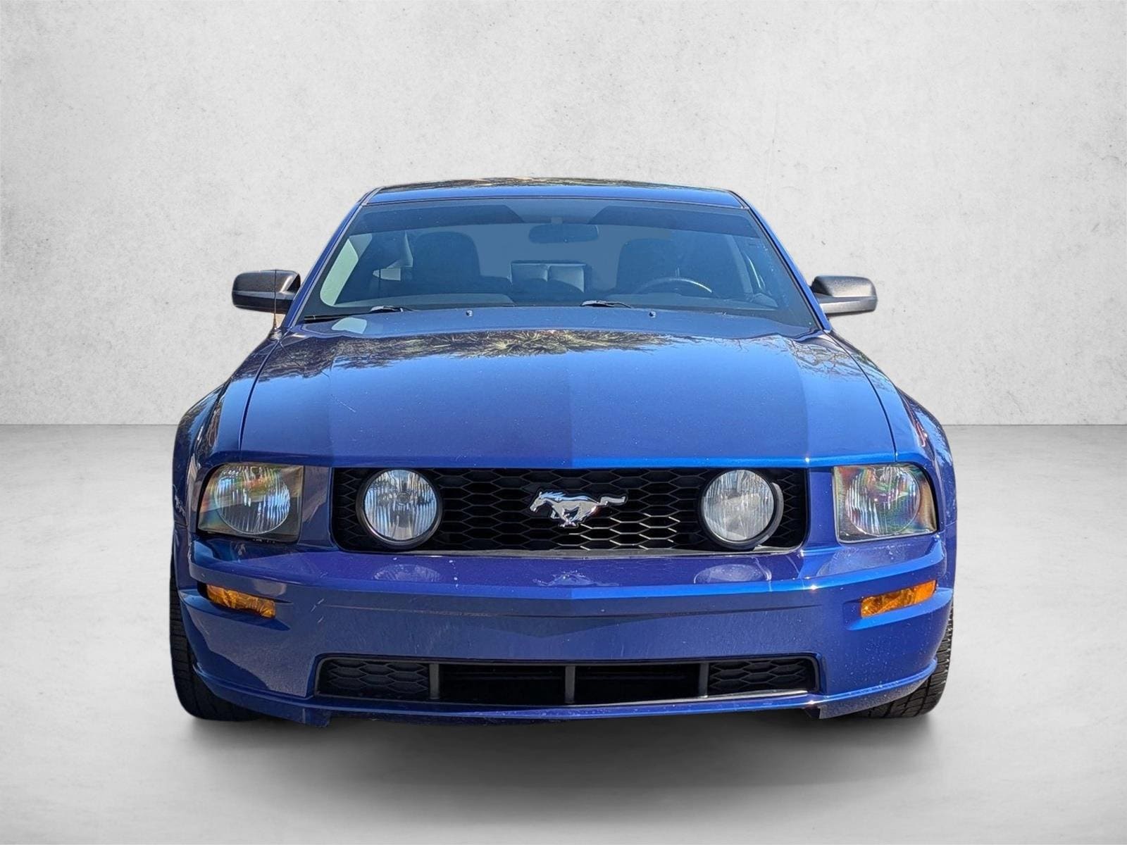 Used 2005 Ford Mustang GT Deluxe with VIN 1ZVHT82H455136862 for sale in Sanford, FL