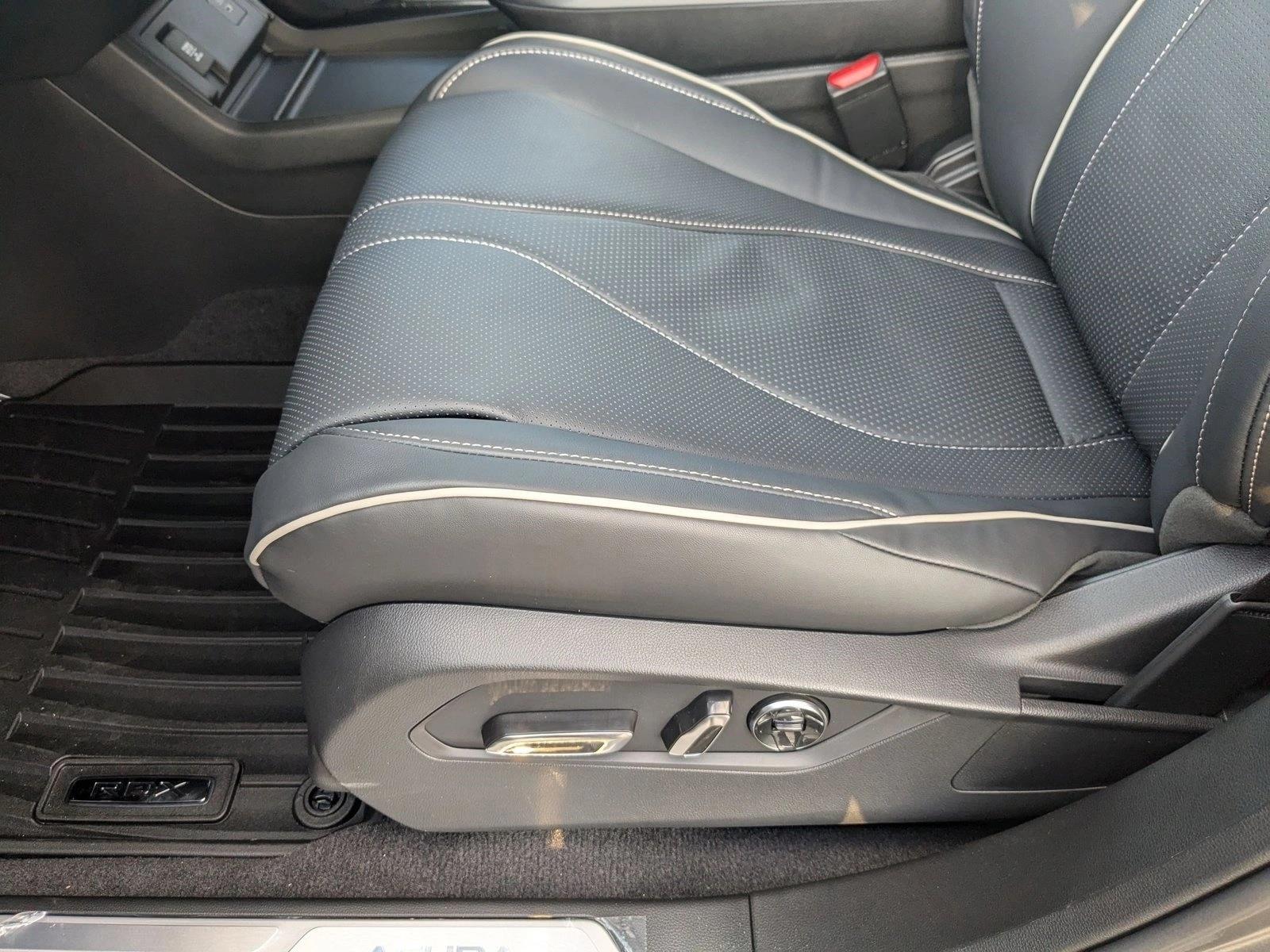 2025 Acura RDX Advance photo 4