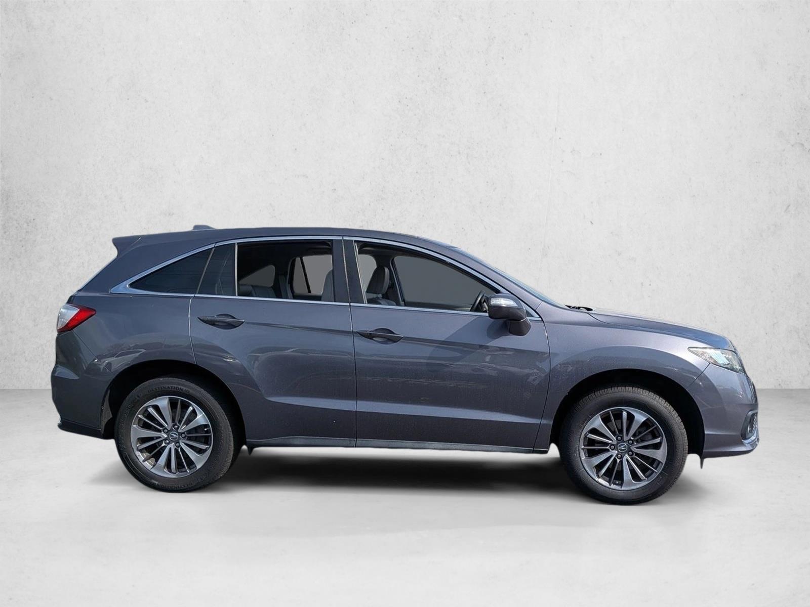 2017 Acura RDX Advance photo 3