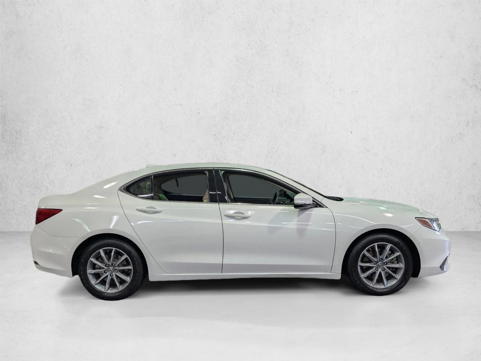 2018 Acura TLX Technology photo 4