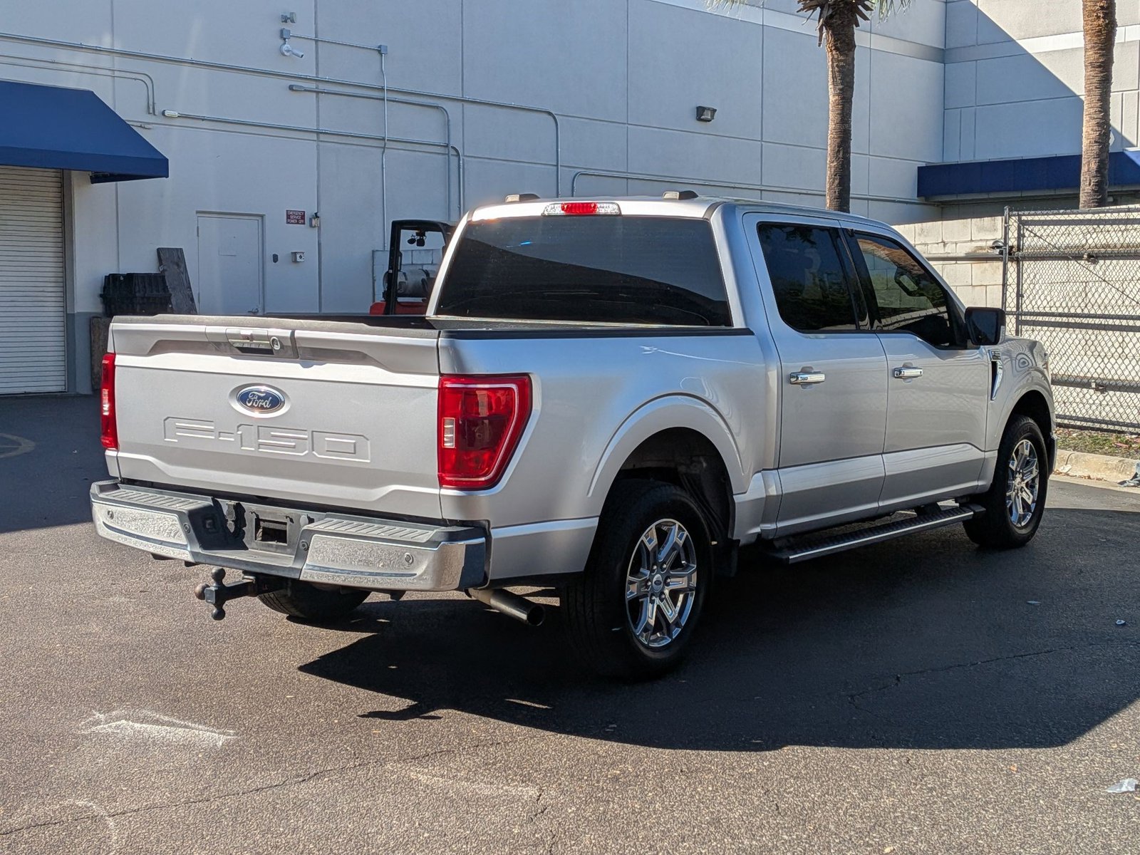 2021 Ford F-150 XLT photo 4