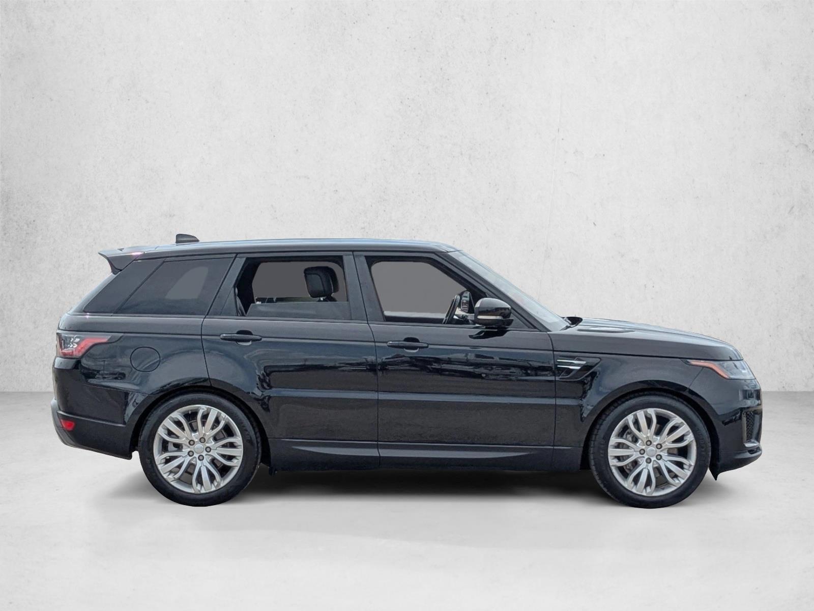 2019 Land Rover Range Rover Sport SE photo 4