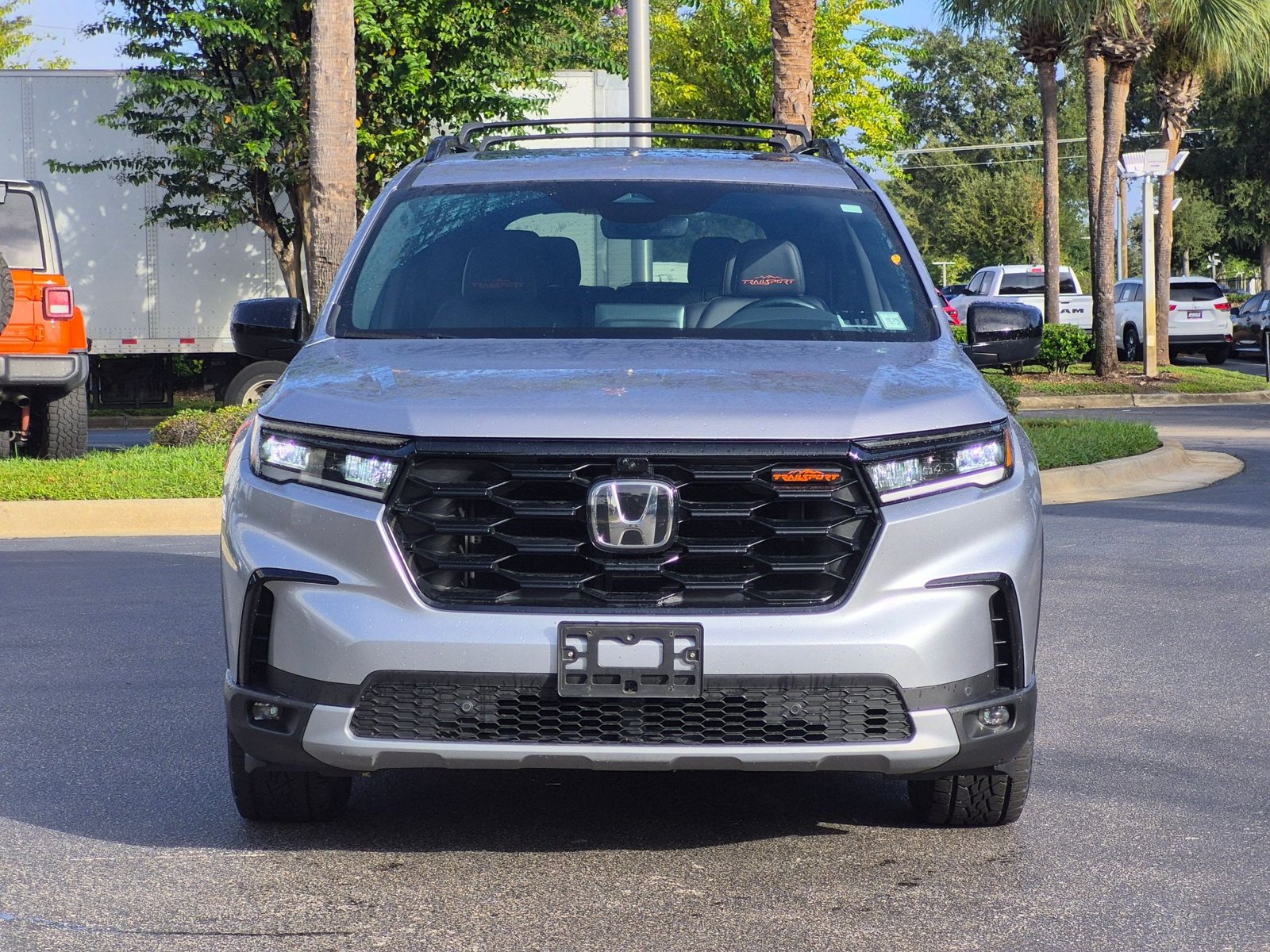 Used 2025 Honda Pilot TrailSport SUV