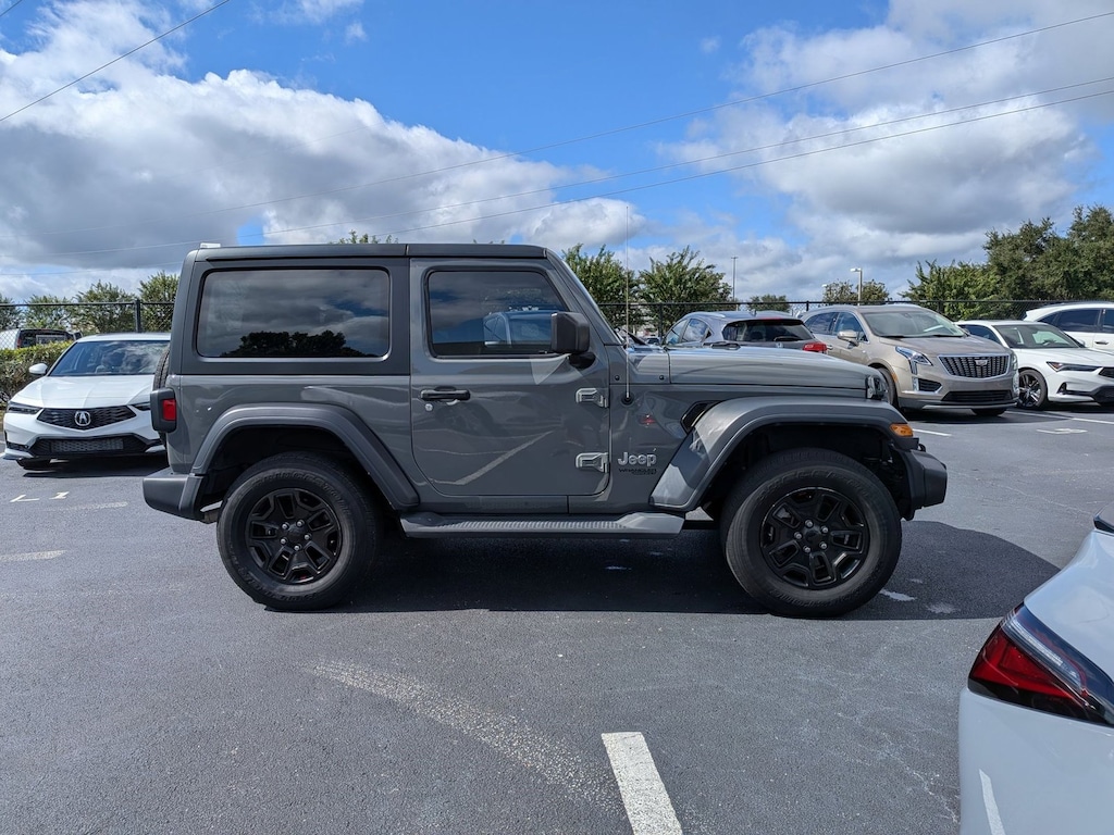 Used 2019 Jeep Wrangler SUV