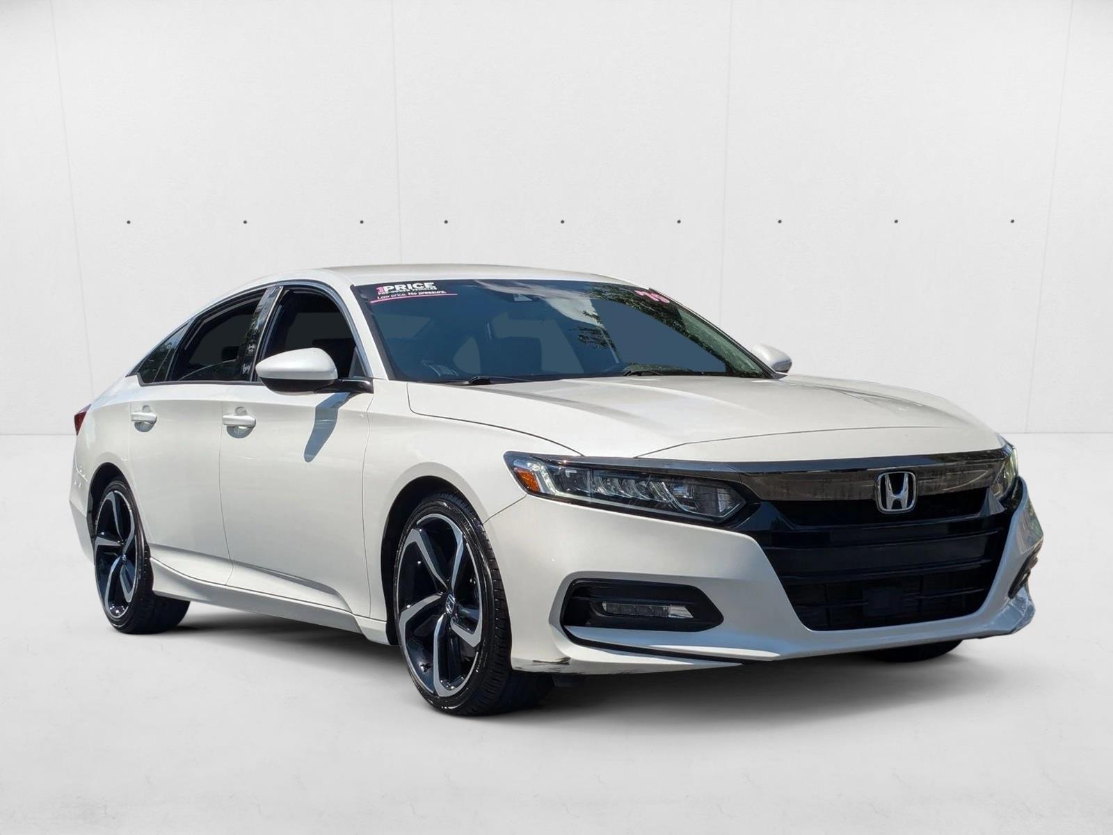 2019 Honda Accord Sport 1.5T photo 3