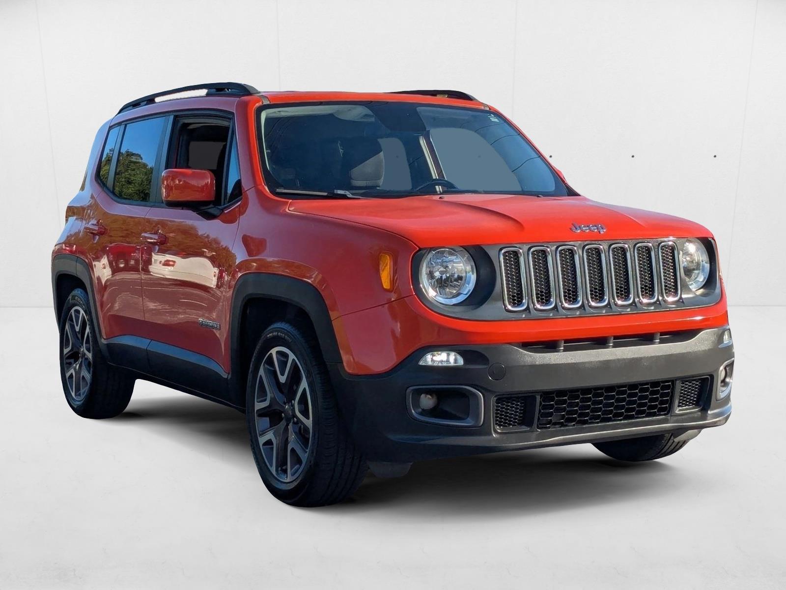 2016 Jeep Renegade Latitude photo 3