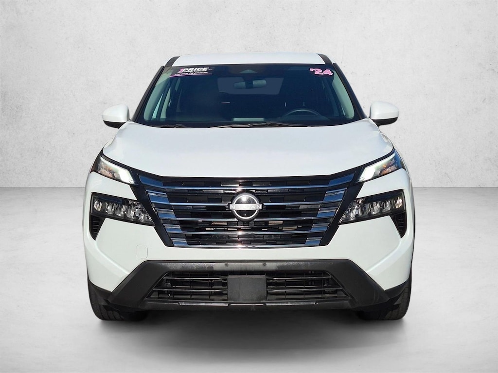 Used 2024 Nissan Rogue SV SUV