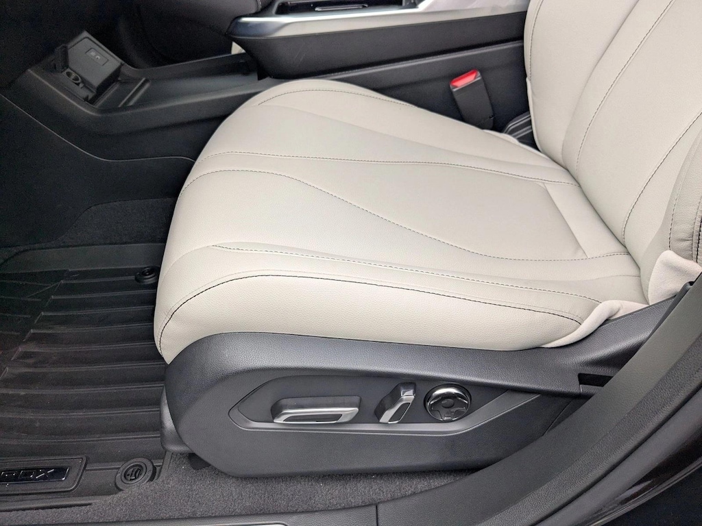 New 2025 Acura RDX  SUV