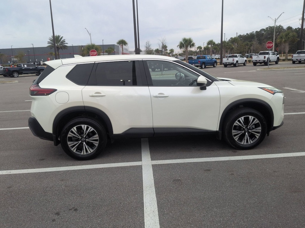 Used 2023 Nissan Rogue SV SUV