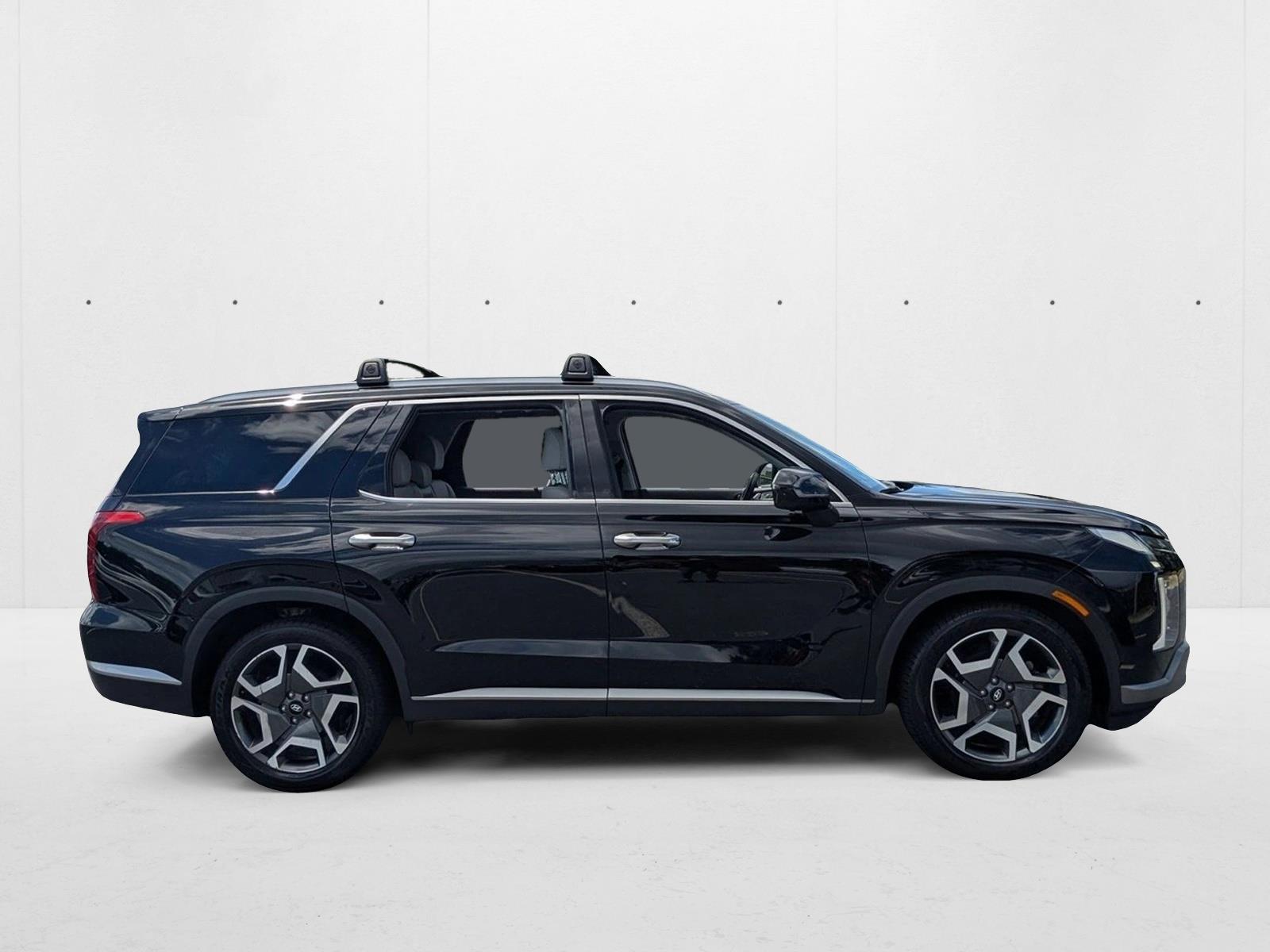 2023 Hyundai Palisade SEL photo 4