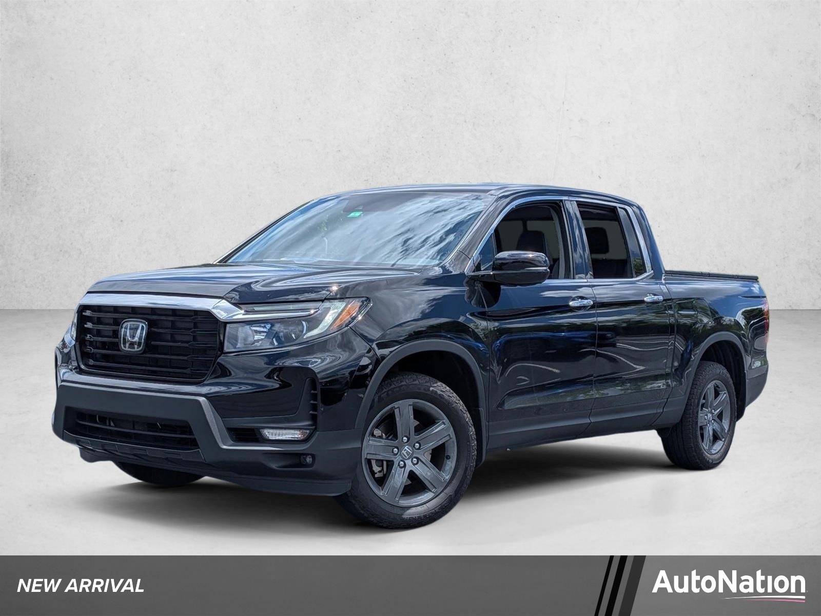 2023 Honda Ridgeline RTL-E AWD's photo