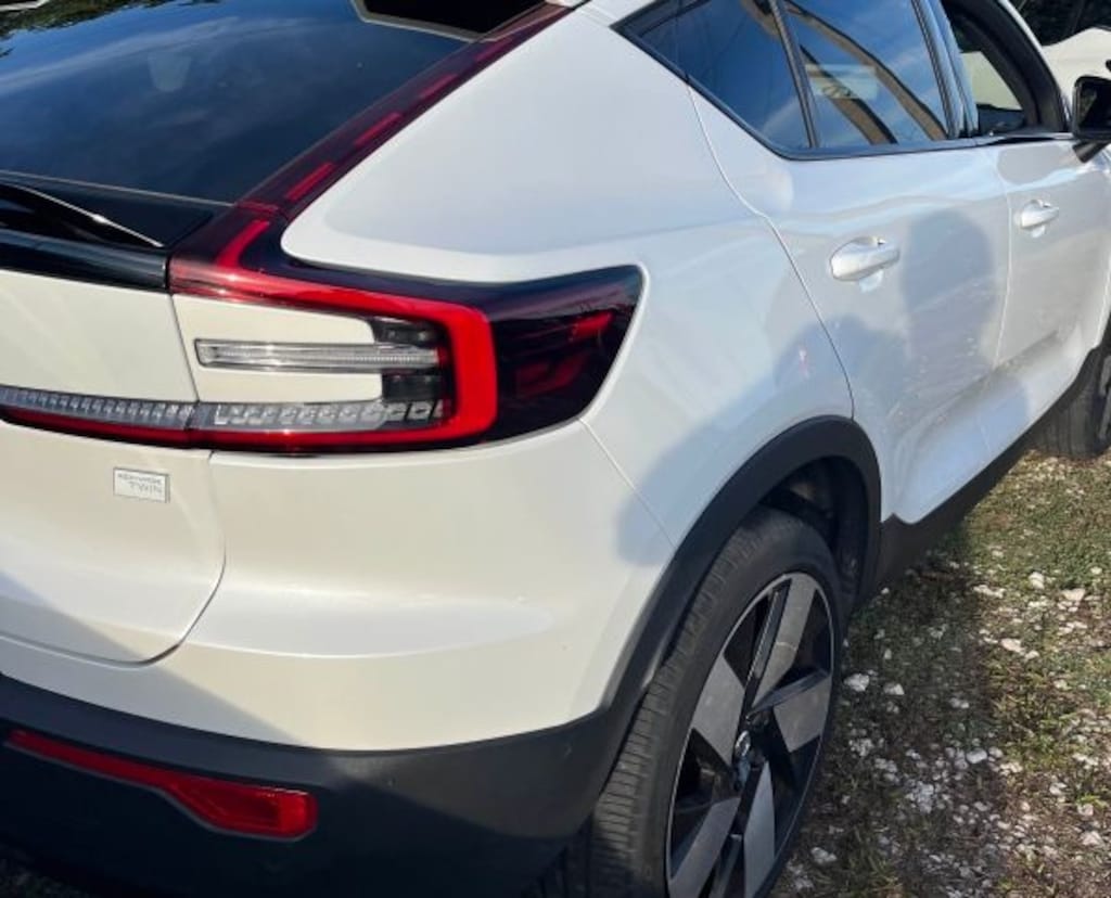 Used 2023 Volvo C40 Recharge Pure Electric Ultimate SUV