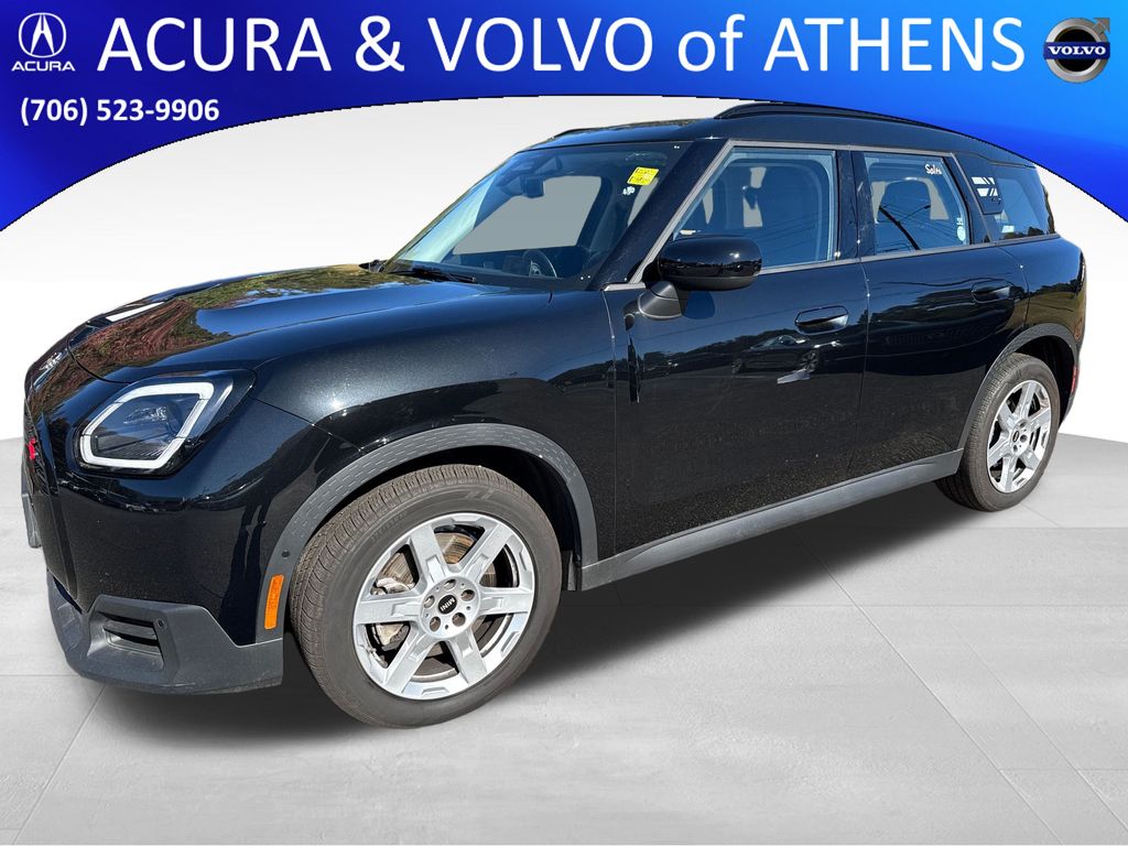 2025 MINI Countryman S's photo