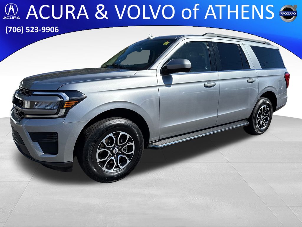 2023 Ford Expedition XLT's photo