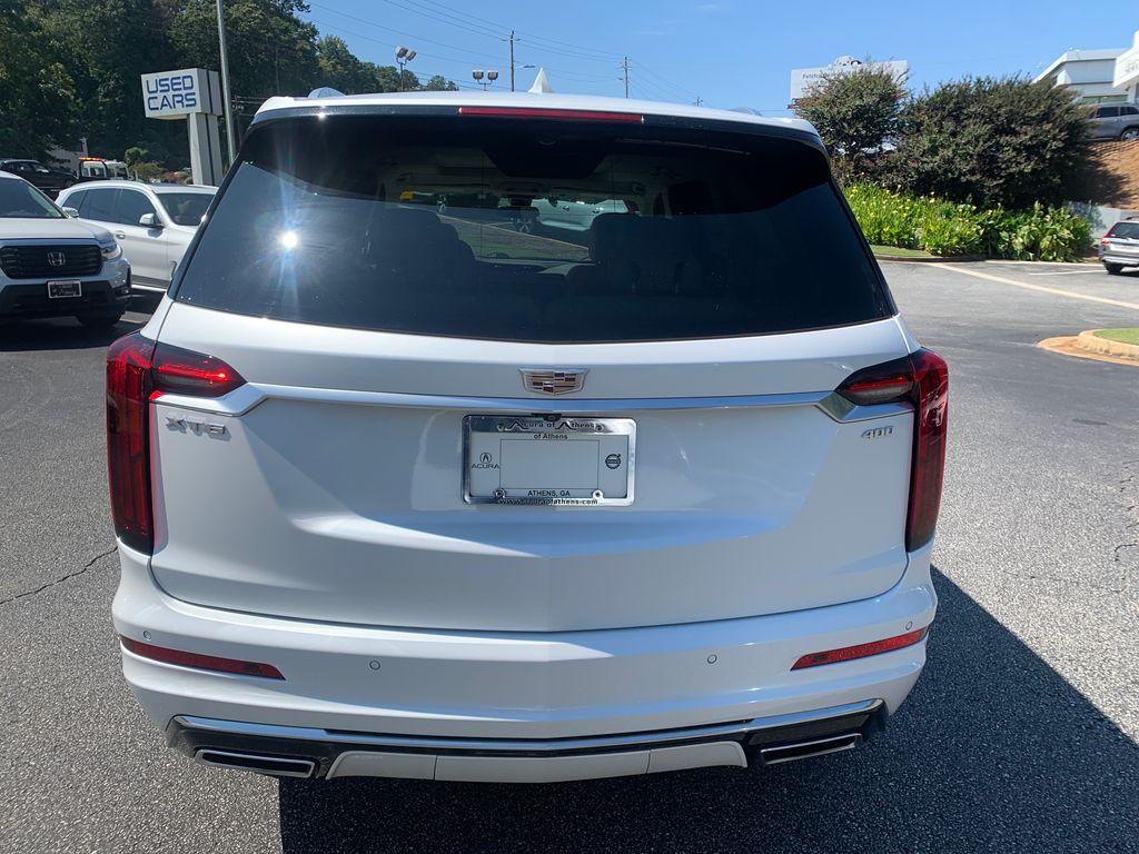 2022 Cadillac XT6 Premium Luxury photo 3
