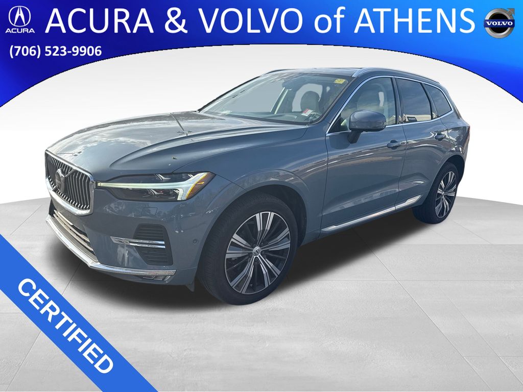 2023 Volvo XC60 Plus's photo