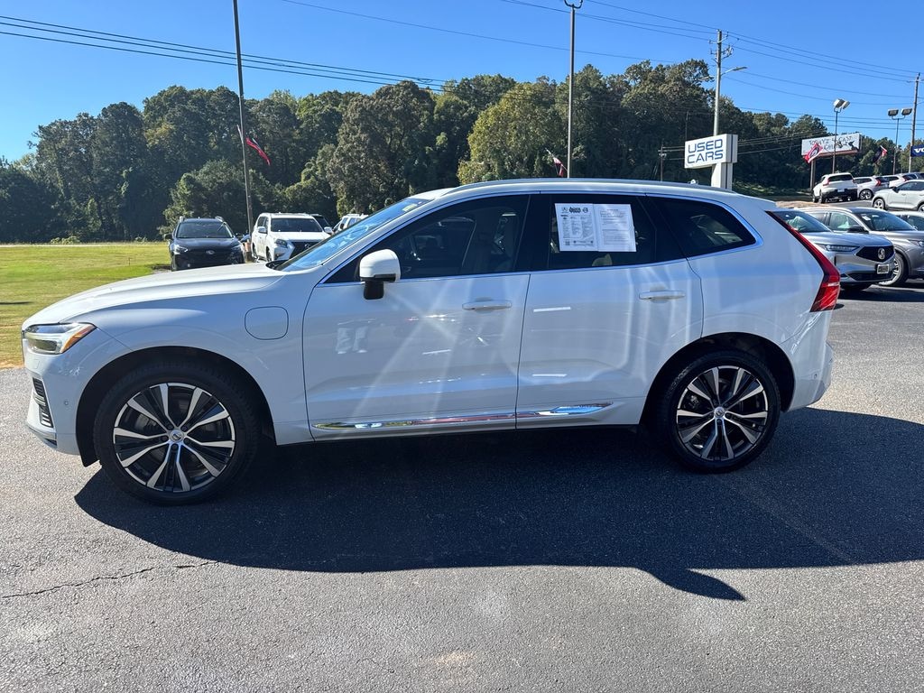Used 2022 Volvo XC60 Recharge Plug-In Hybrid T8 Inscription Expression SUV