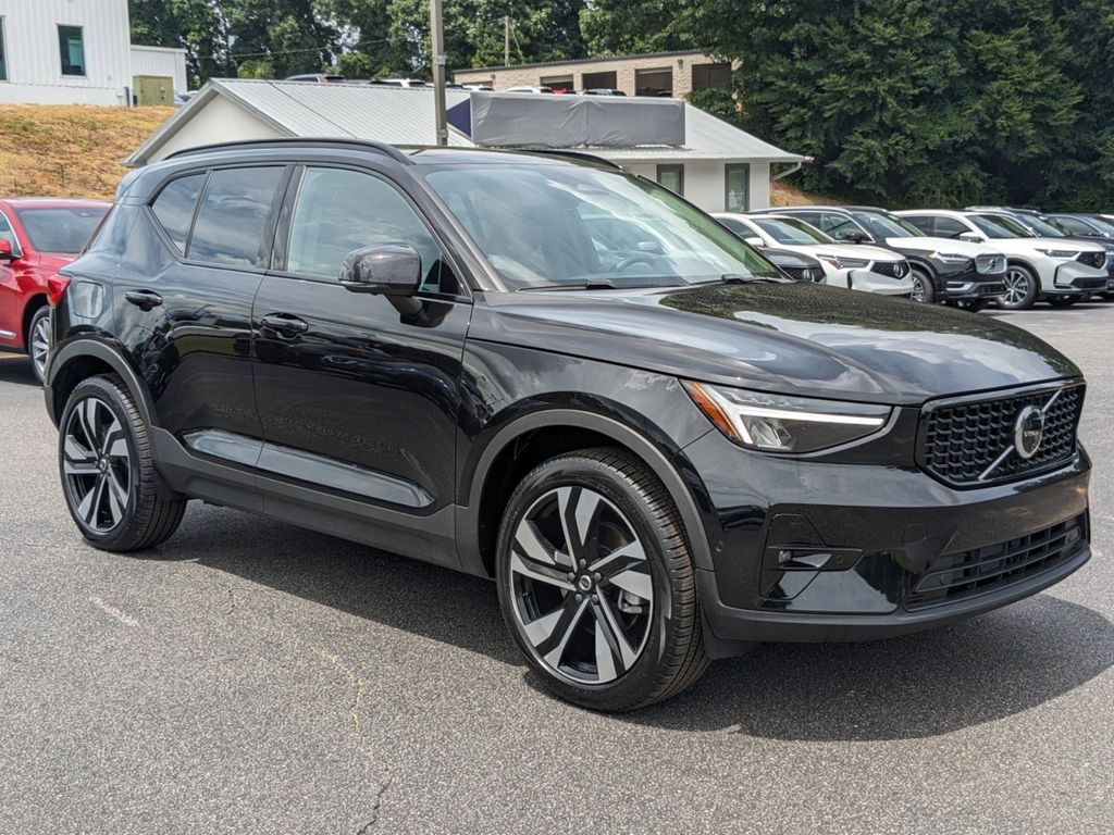 Used 2024 Volvo XC40 Plus with VIN YV4L12UL1R2273408 for sale in Athens, GA