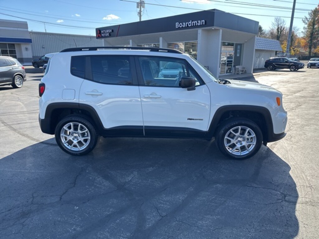 Used 2022 Jeep Renegade Latitude SUV