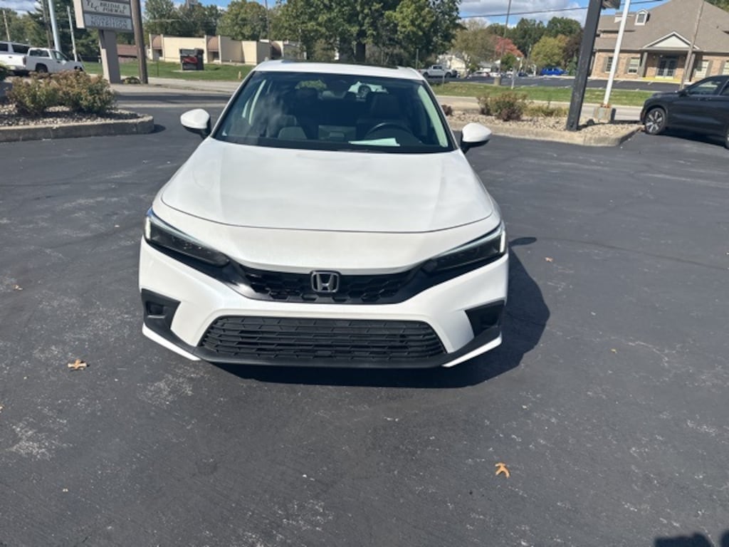 Used 2023 Honda Civic EX-L Hatchback