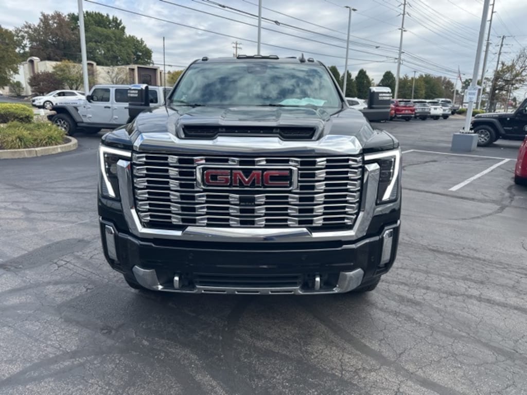 Used 2024 GMC Sierra 2500 HD Denali Truck Crew Cab