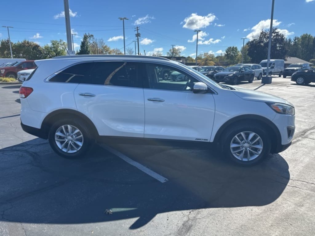 Used 2018 Kia Sorento 3.3L LX SUV