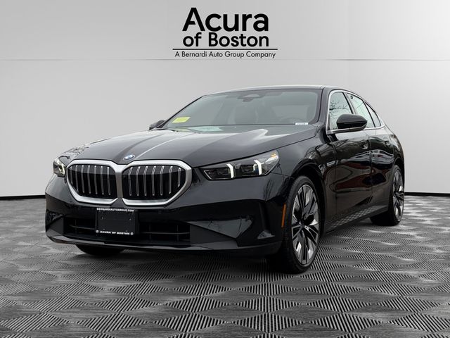 2025 BMW 5 Series 530i xDrive Sedan's photo