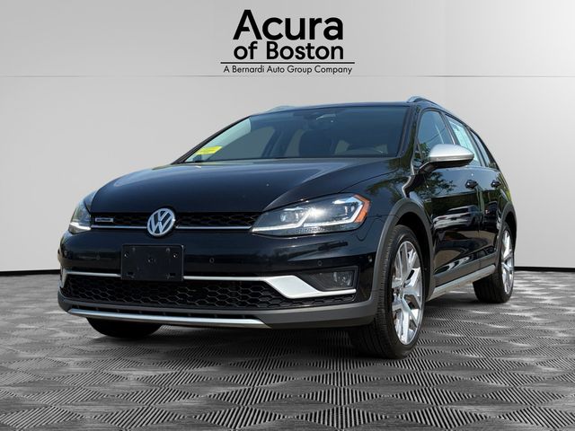Used 2019 Volkswagen Golf Alltrack Alltrack SE with VIN 3VWM17AU6KM518426 for sale in Boston, MA