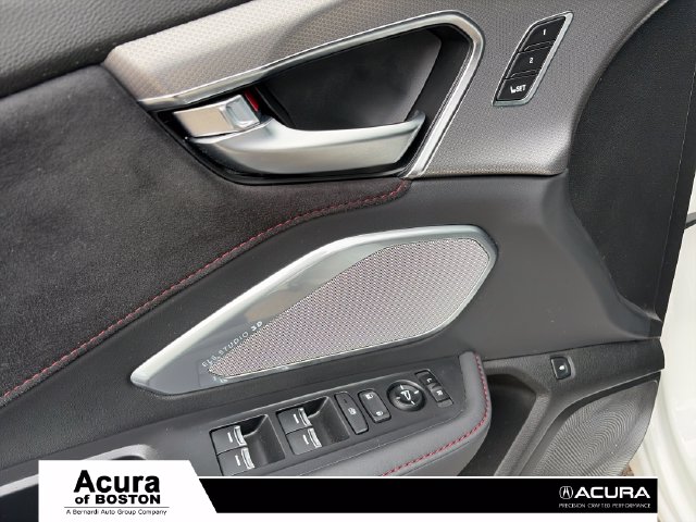 2025 Acura RDX A-Spec Package - Photo 32