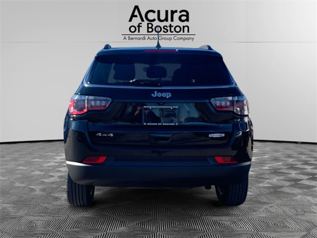 Used 2021 Jeep Compass Latitude SUV